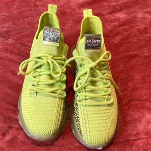 Steve Madden Maxima Shoes